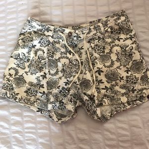 Black and white shorts :)